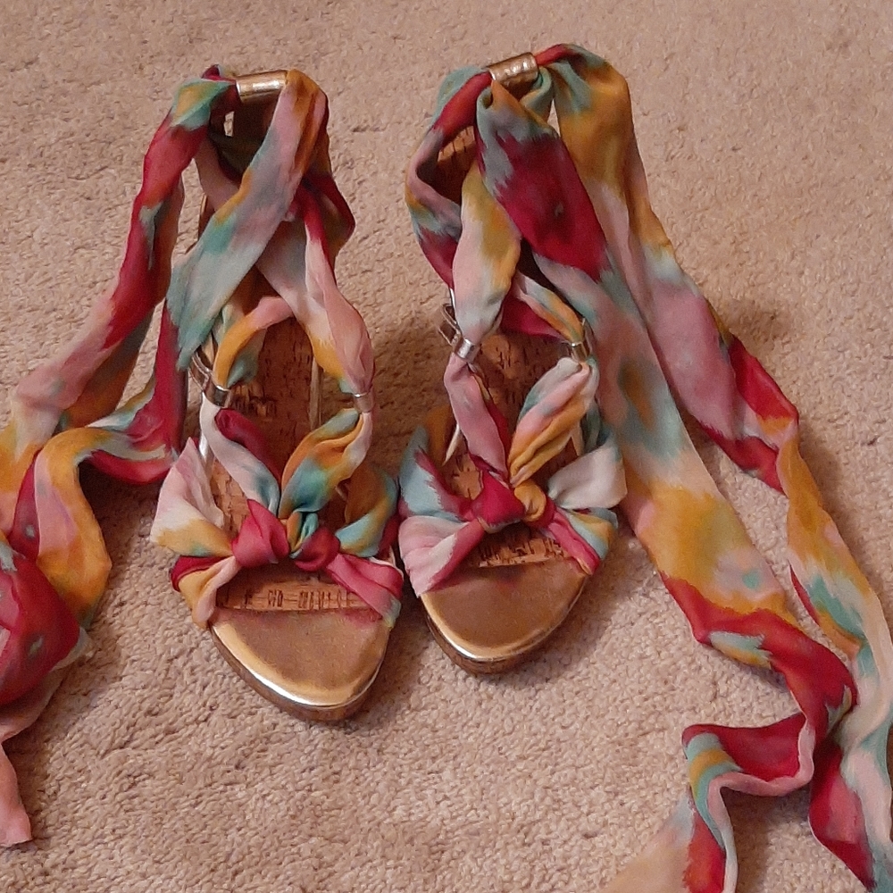 Multi Colored Heels with Fabric Tie